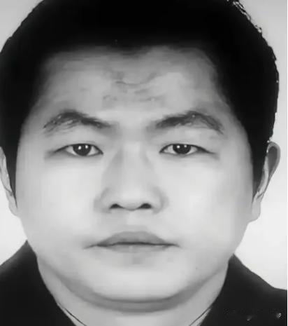 村民徐林东，一辈子没做过亏心事，就因为帮残疾女邻居写了几封维权信，走在路上突然被