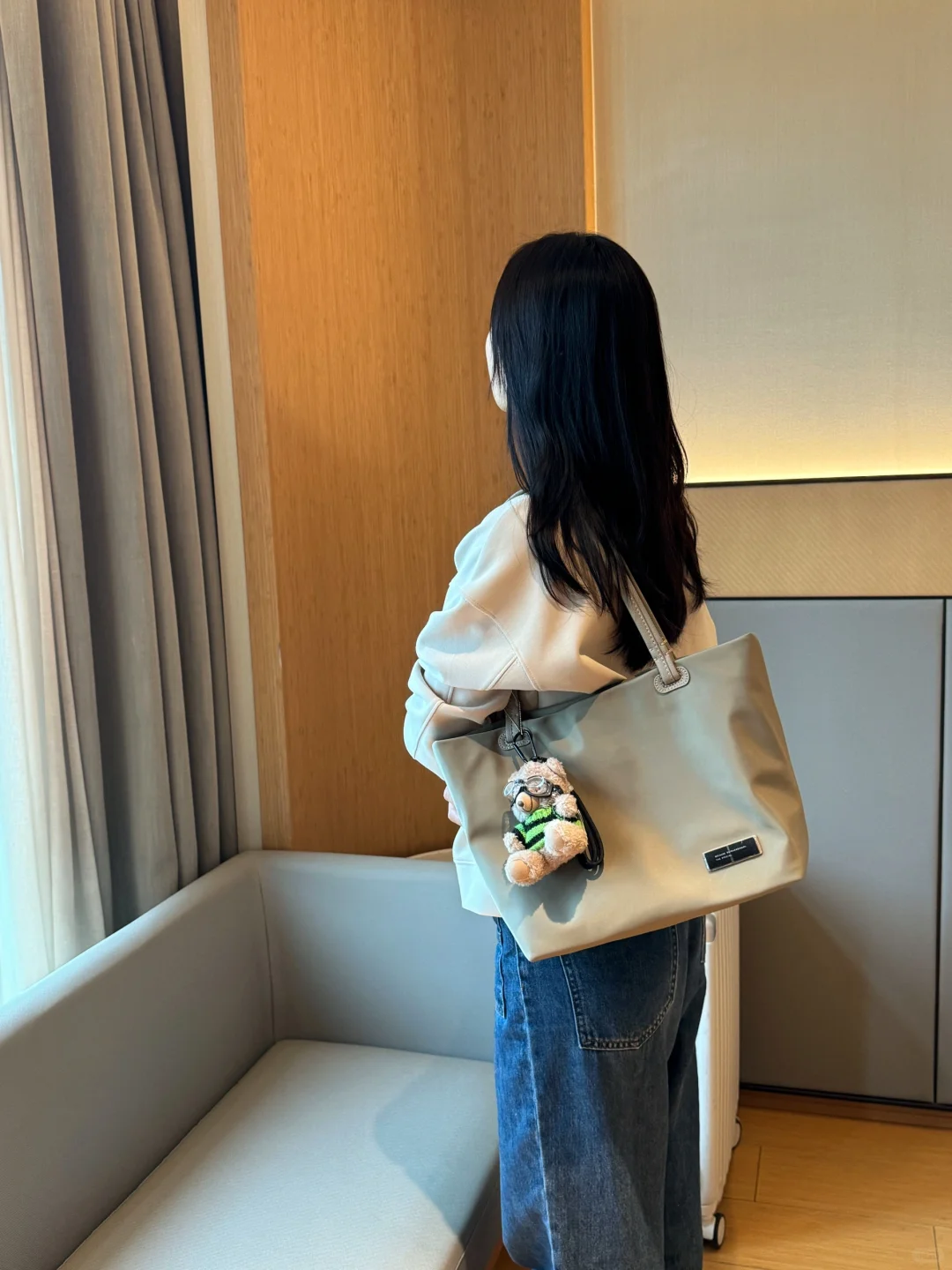选大还是选小？？适合打工人的通勤大包包