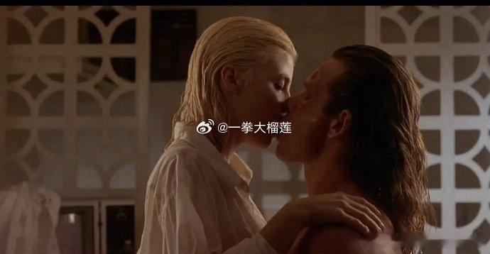 一部美艳女星雪琳·芬 大尺度电影《偷月情》（超大尺度）速存～手慢无～   uc: