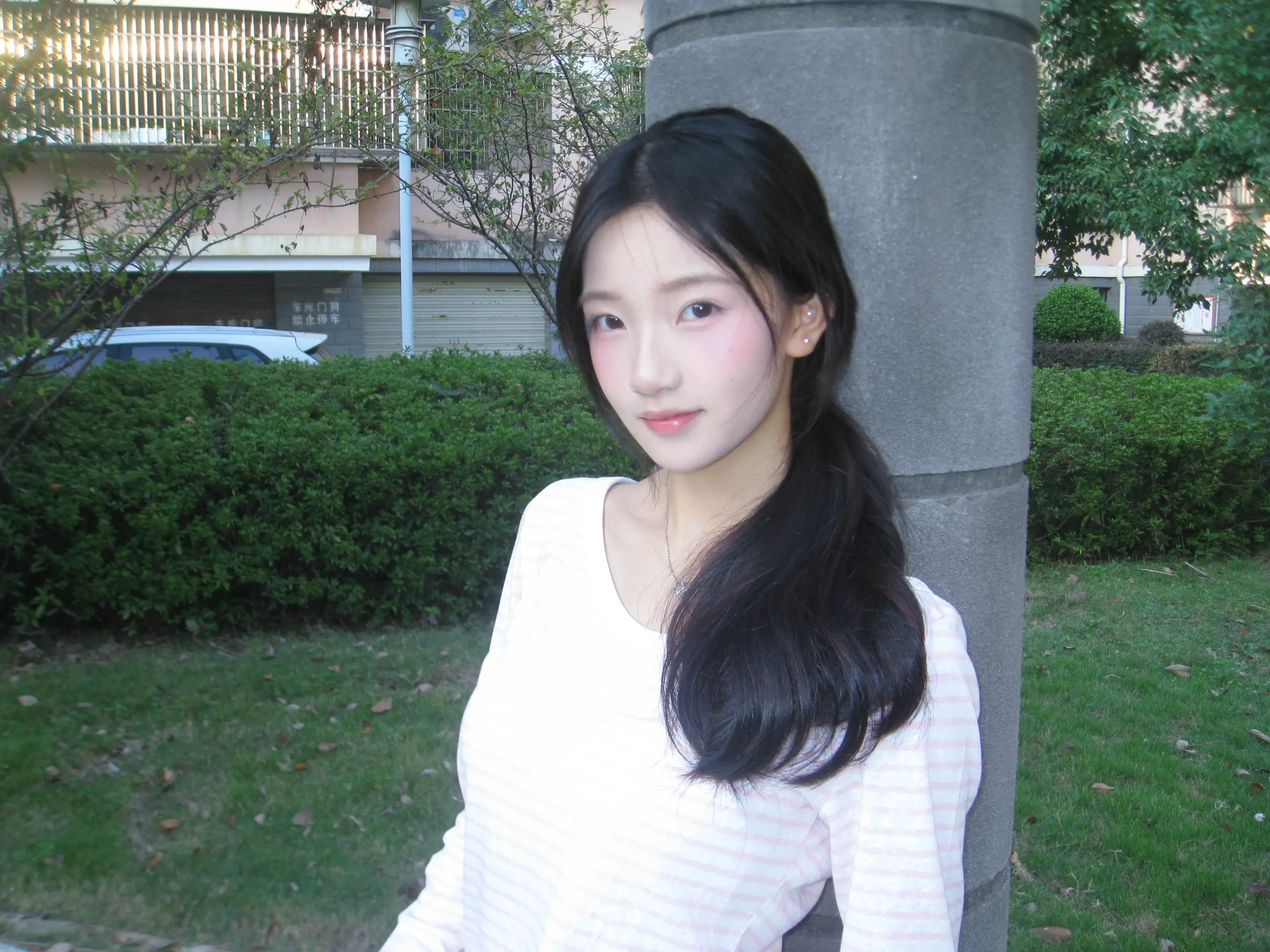 如果逃避能让你感到轻松 我帮你收拾行李