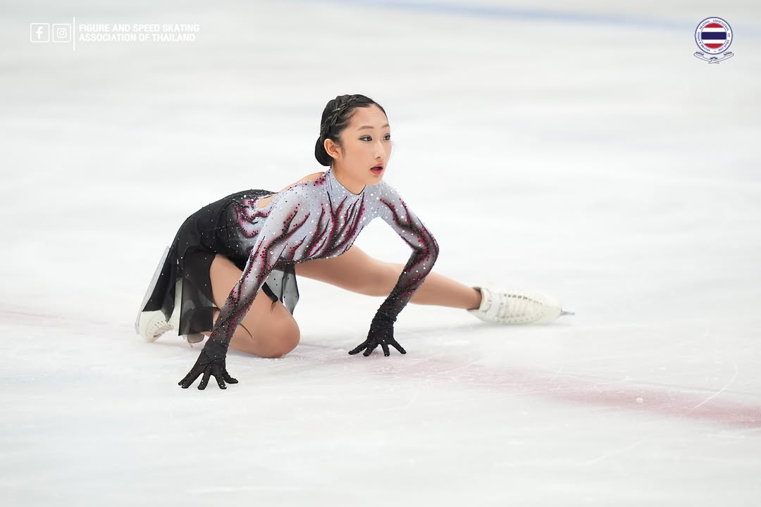2026泰国花样滑冰公开赛 青年组女单短节目港猫郭幸仪 第一 51+哈萨克斯坦绿