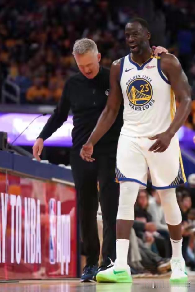 不是一般的流畅，今天追梦格林没打
勇士133-112大胜灰熊
勇士本场比赛只用了