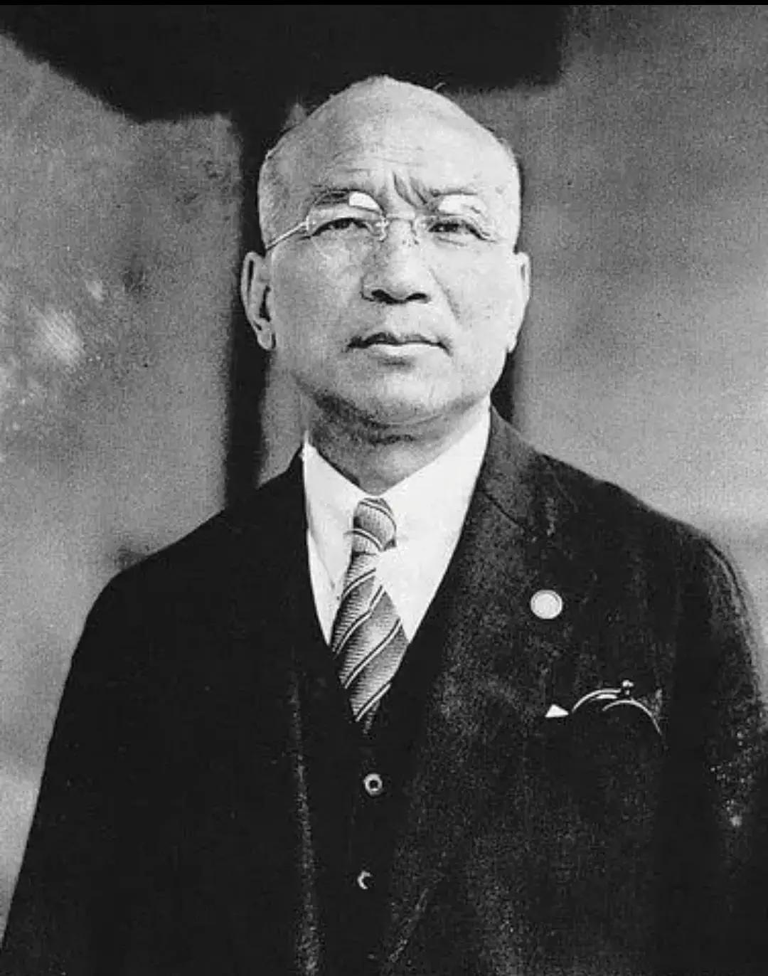 要练神功必先自宫的现实人物是谁？他就是卖国贼、汪精卫连襟褚民谊。

1946年8