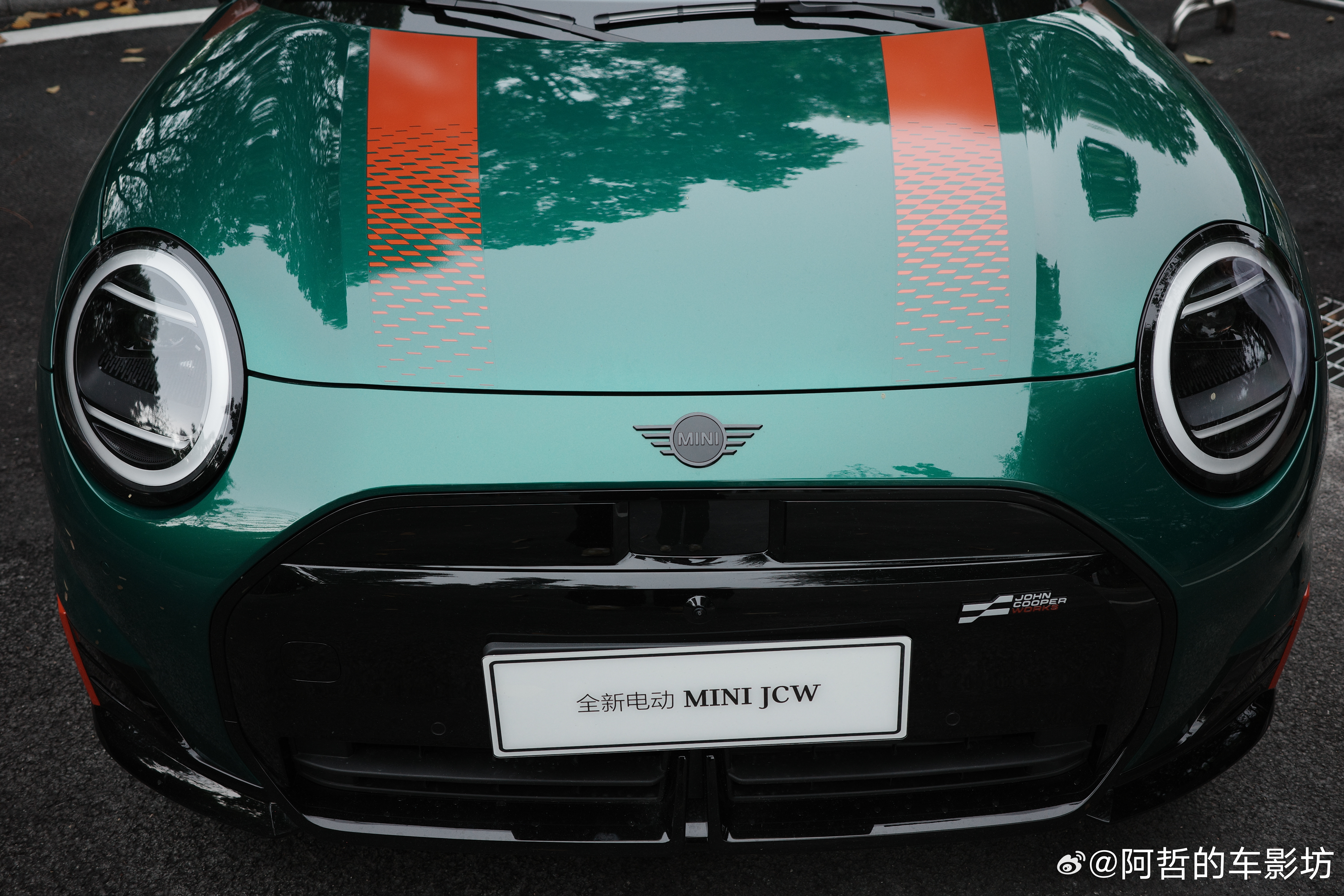 今天是和电动MINI JCW愉快相处的一天[色]账面数据与燃油版JCW相差无几但