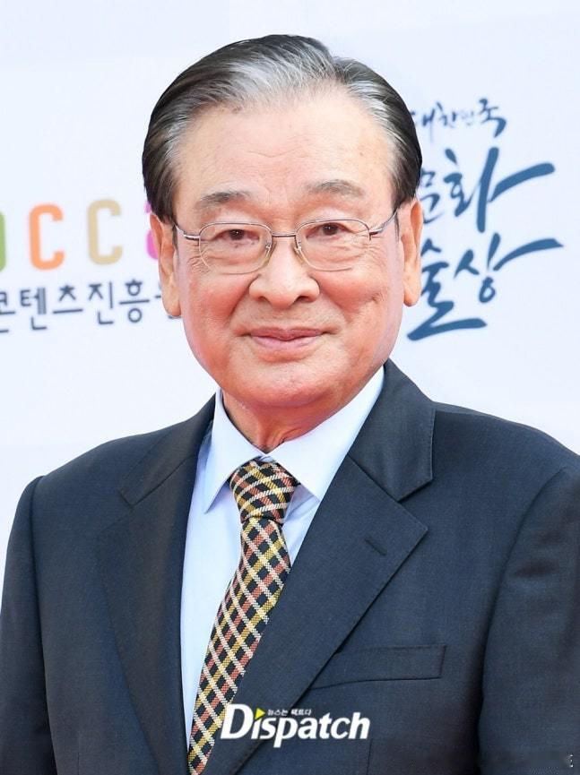 韩国元老级演员李顺载于11月25日凌晨逝世，享年91岁。据悉，李顺载去年年底身体