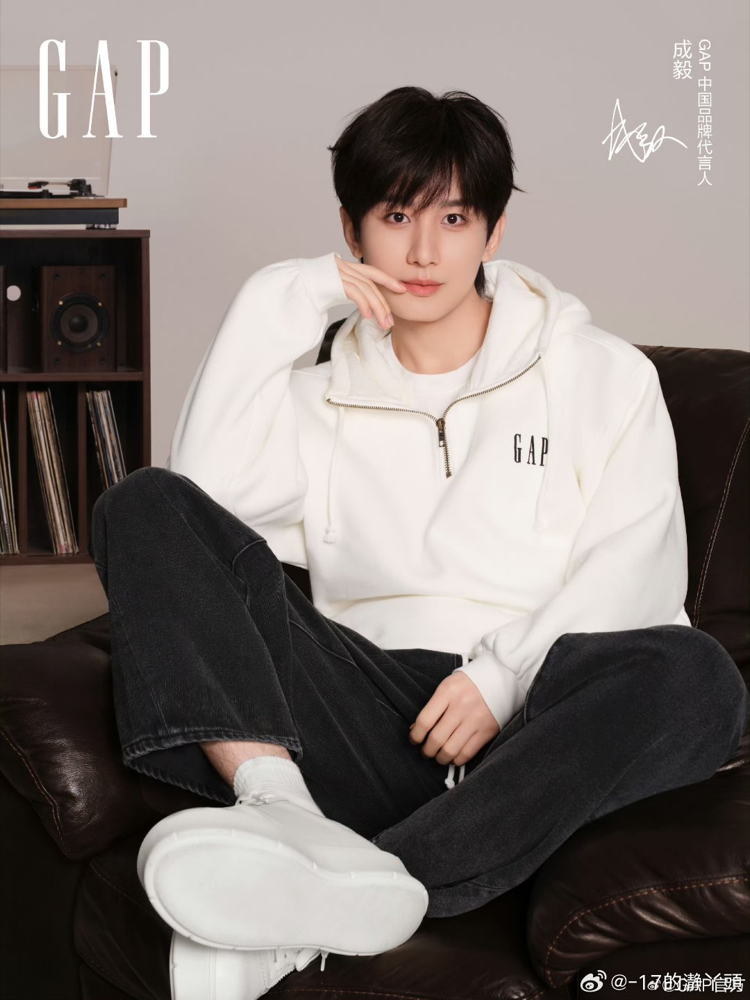 Q成毅赴山海cy成毅萧秋水李沉舟肖明明遇见你，是所有故事的开始。 喜欢你，是我做