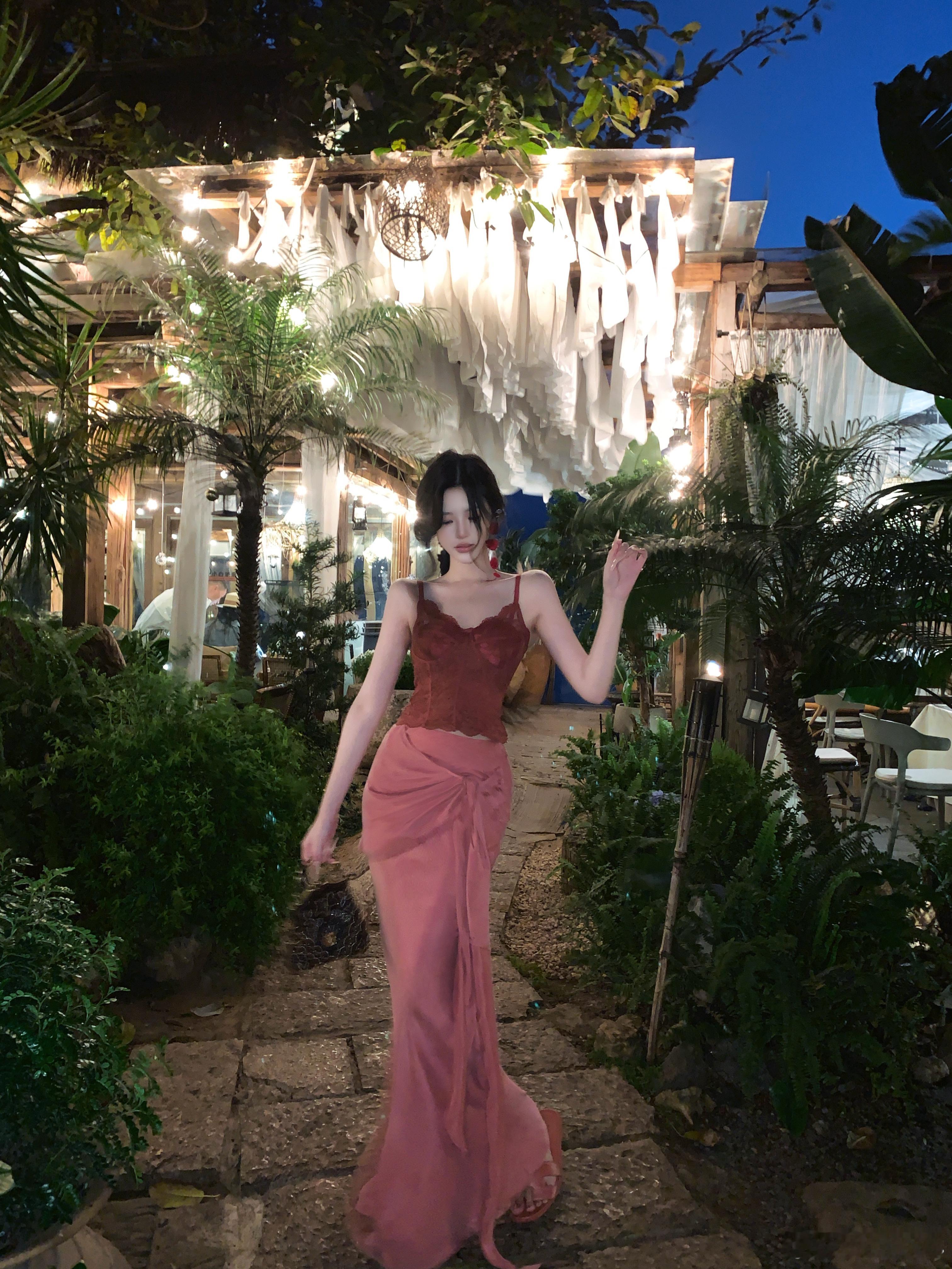 𝑴𝑶𝑺𝑺 𝟒.𝟏𝟓/𝟐𝟎:𝟎𝟎𝒑𝒎【蔷薇曲】🤍🖤❤