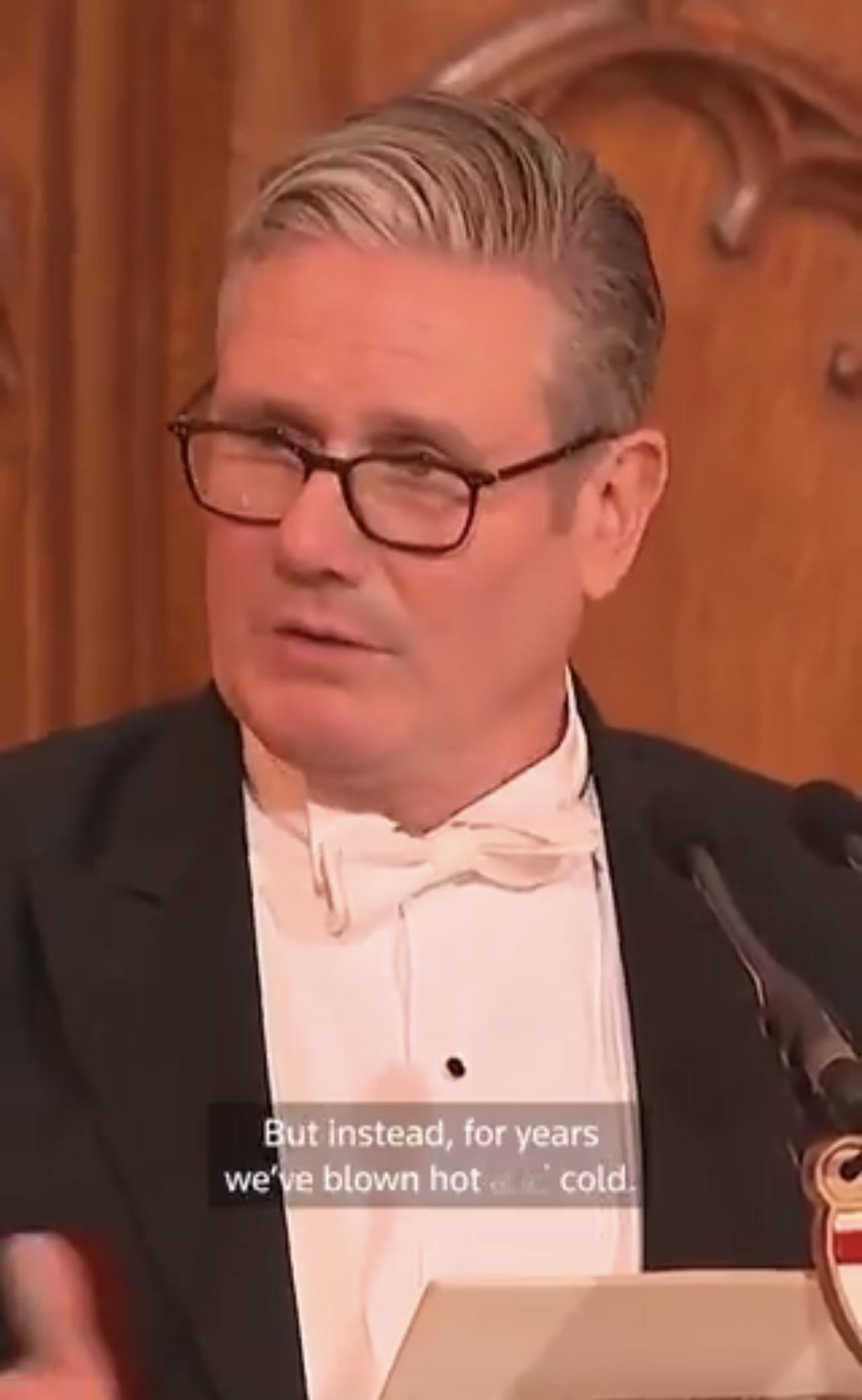 英国首相斯塔默：

“多年来一直有人说中国是未来强国，现在己经是了。我们盟国积极