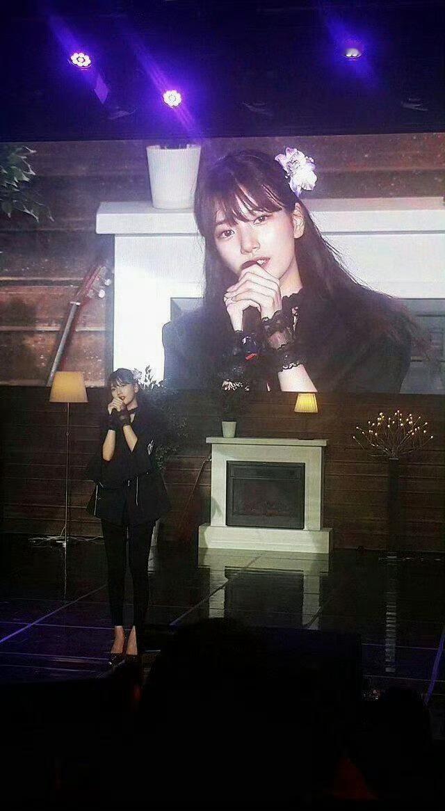 【裴秀智】难以忘怀的夜晚裴秀智和宋慧乔又约饭了 ​​​