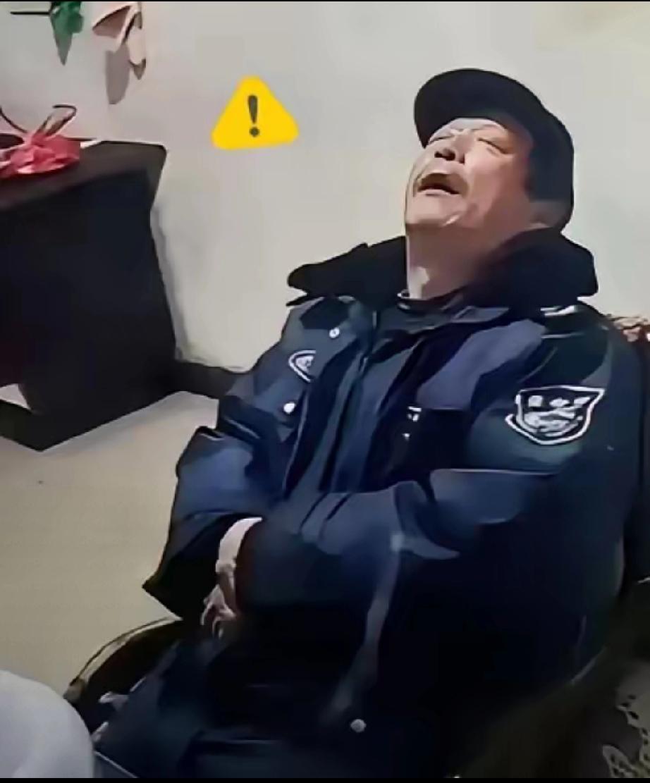 “毫无人性！连正常生理需求都不放过！”2022年，广东清远，60岁大爷做保安三年