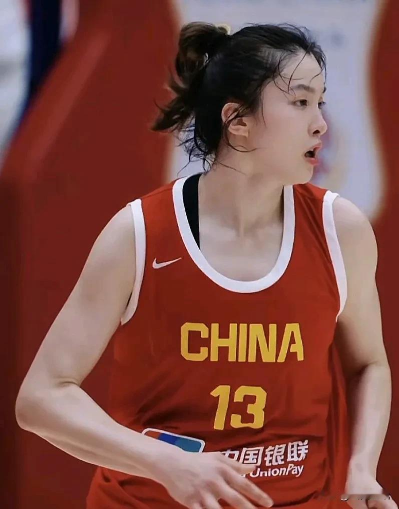 国家队球员翟若云代表山西省女篮出战第十五届全运会！
十五运女篮成年组资格赛即将于