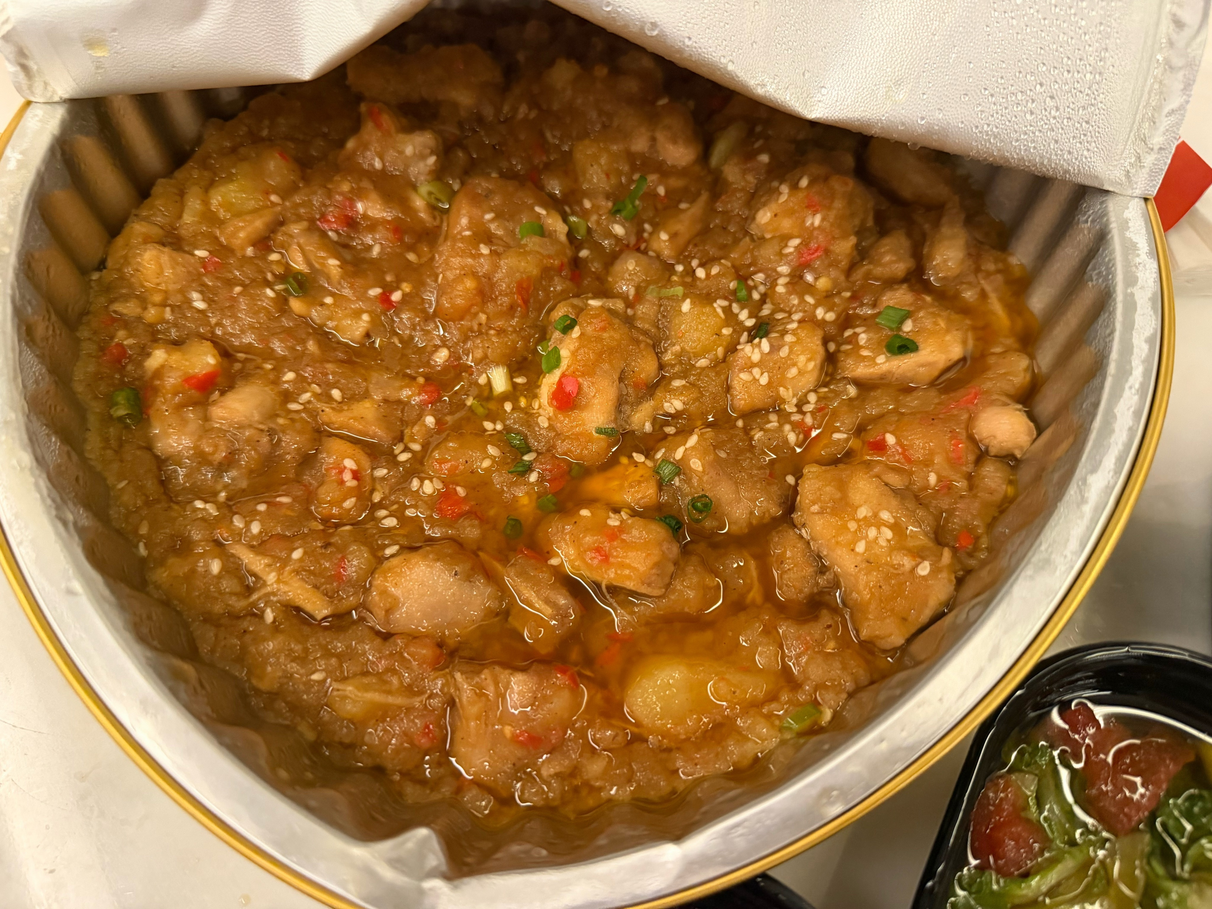 火烧云这个油焖鸡有朋友喜欢嘛开吃咯 