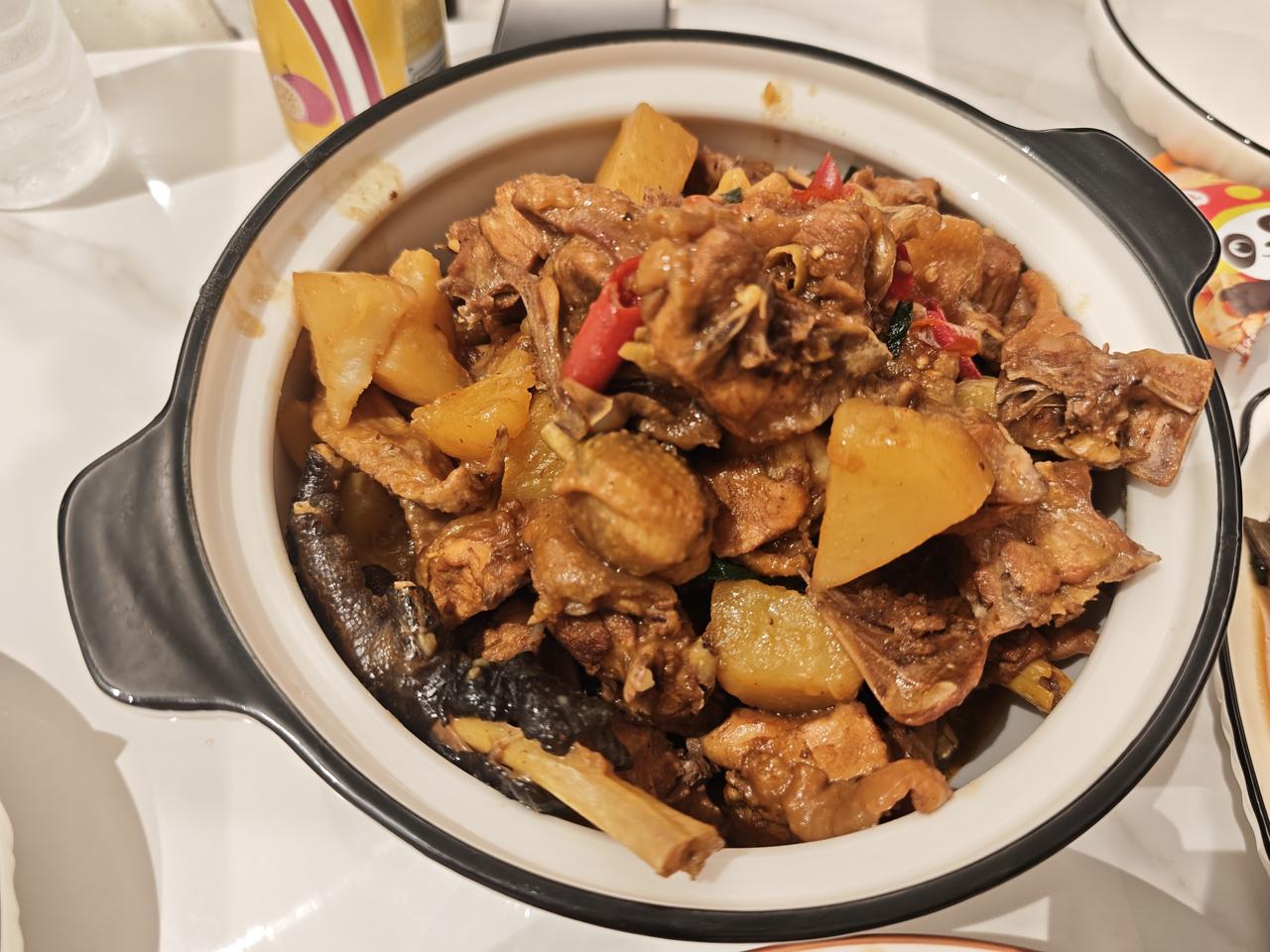 家常炖肉，香浓入味，下饭必备！🍚🥘

不存在不良的引导