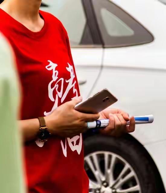 你如何看待多次参加高考的行为对错评判，本质上是个人在理想与现实之间的权衡，只要当