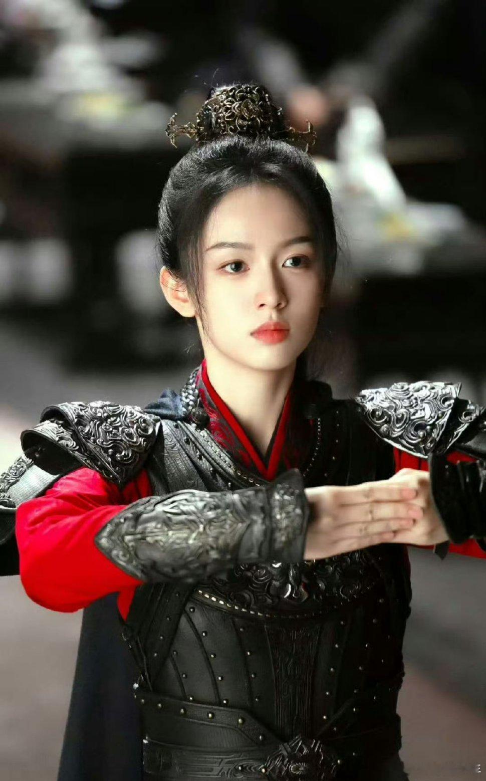 周也再添古装新可能，蹲一个官宣！！ 