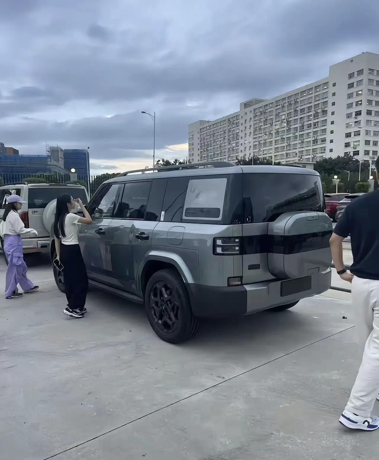 比亚迪的车的设计风格越来越好看是真的，特别是准备上市的钛7，这颜值确实没话说！这