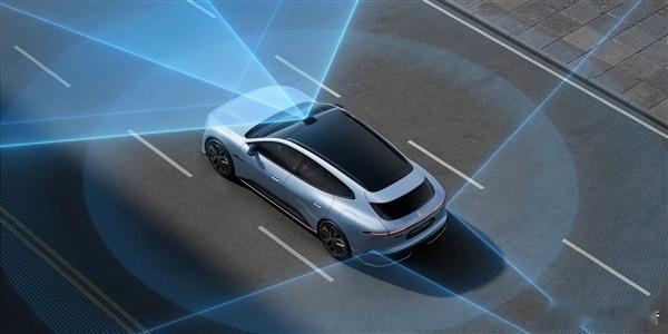 阿维塔06T上市定档4月18日，阿维塔汽车官宣，旗下首款猎装车06T将于本月22