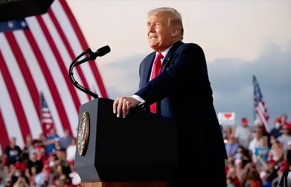 80亿美金砸向美国，近日特朗普官宣的日本“扫货清单”，直接关系到日本人的饭碗、美