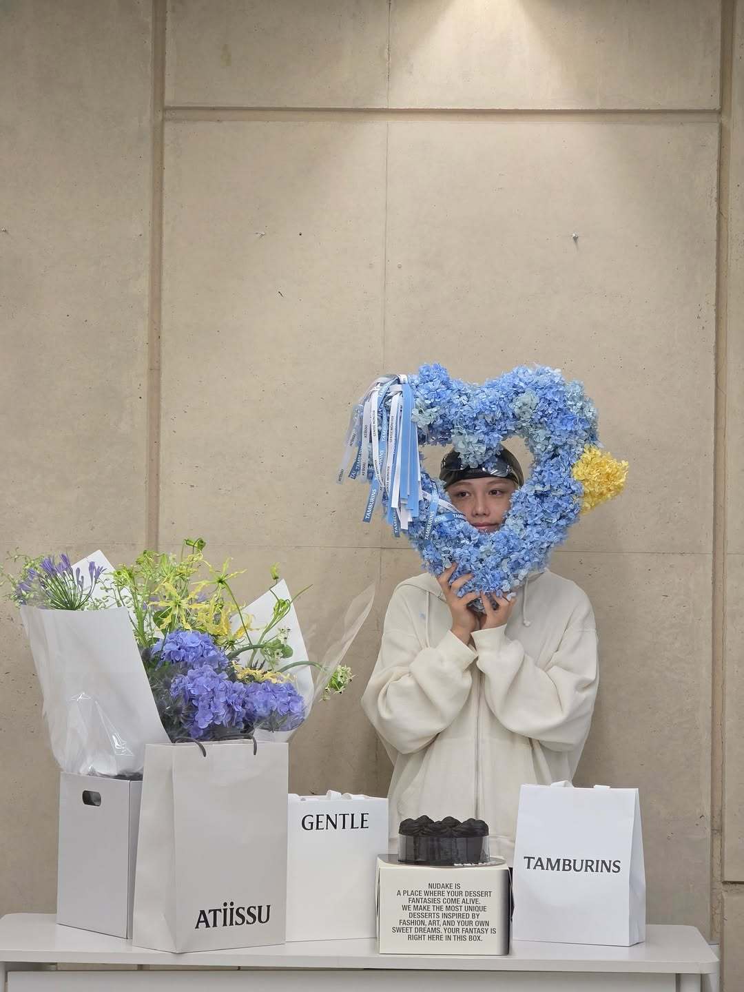 Felix x Gentlemonster、Atiissu、Tamburins可