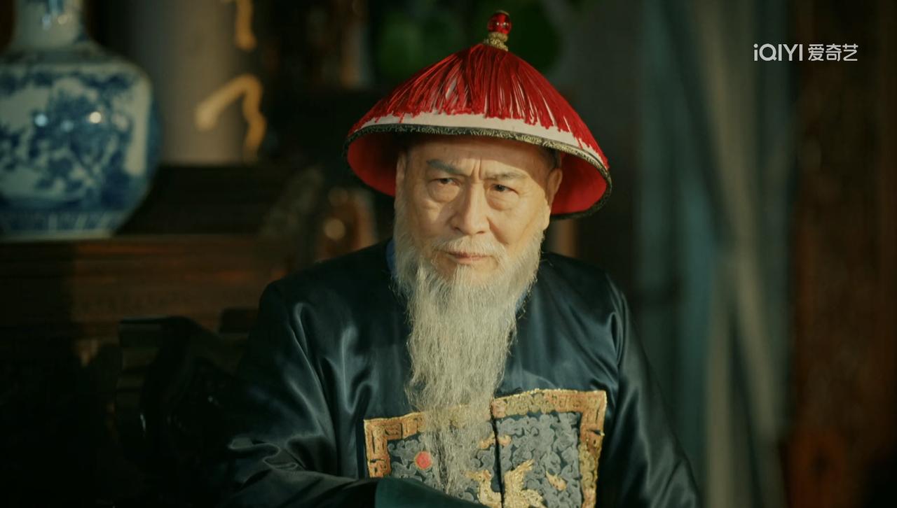 看到“张香帅”，想起倒霉张爱玲的爷爷张佩纶，一场战争，两个人的命运啊
 
甲午战