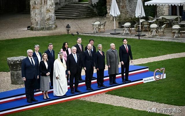 卢比奥这待遇，历史最差！美国国务卿卢比奥出席在法国巴黎举行的七国集团外长会。在拍