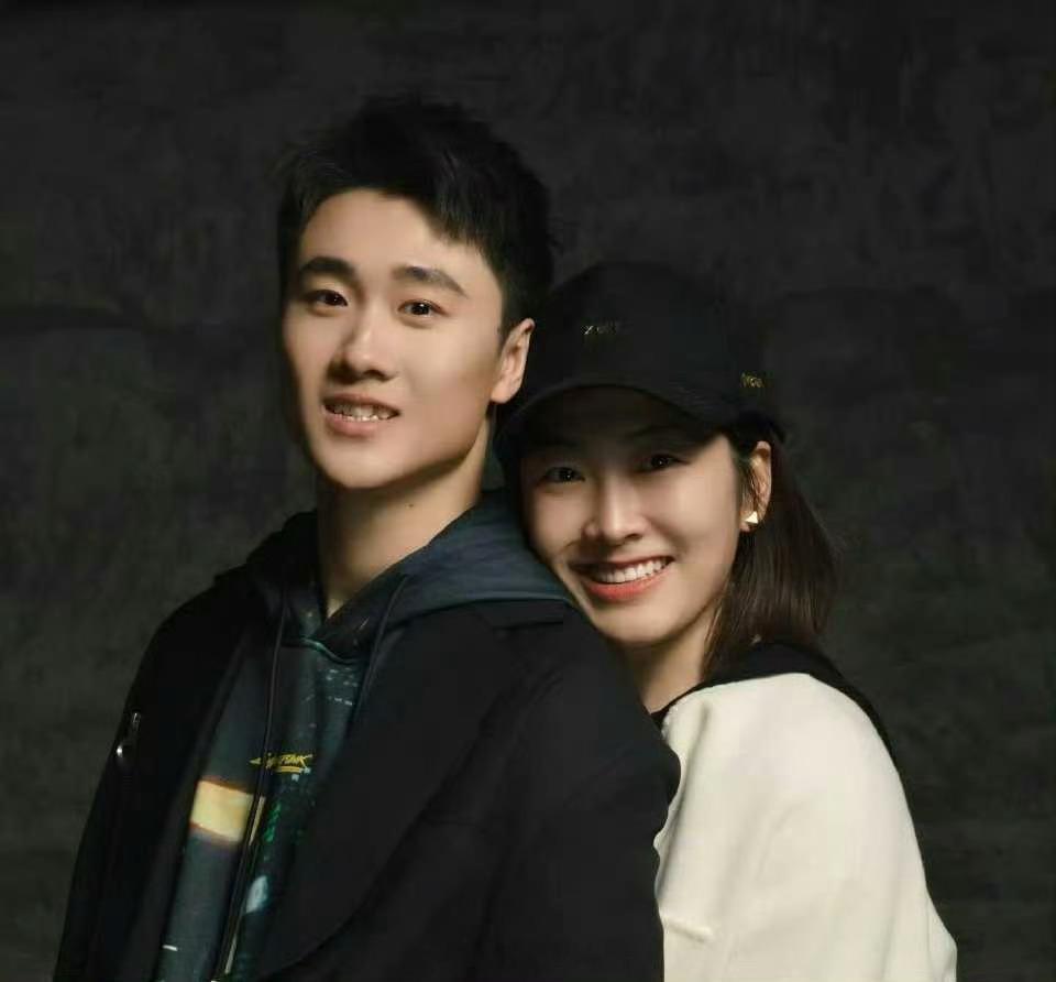 王心迪金牌王心迪徐梦桃双金空中技巧夫妻双双把金拿 意大利是一个浪漫的国家对于王心