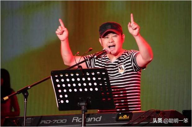 纵观刀郎、云朵解约风波，结合阿依拉索一纸声明的文本细节，以及云朵多年来面对负面舆