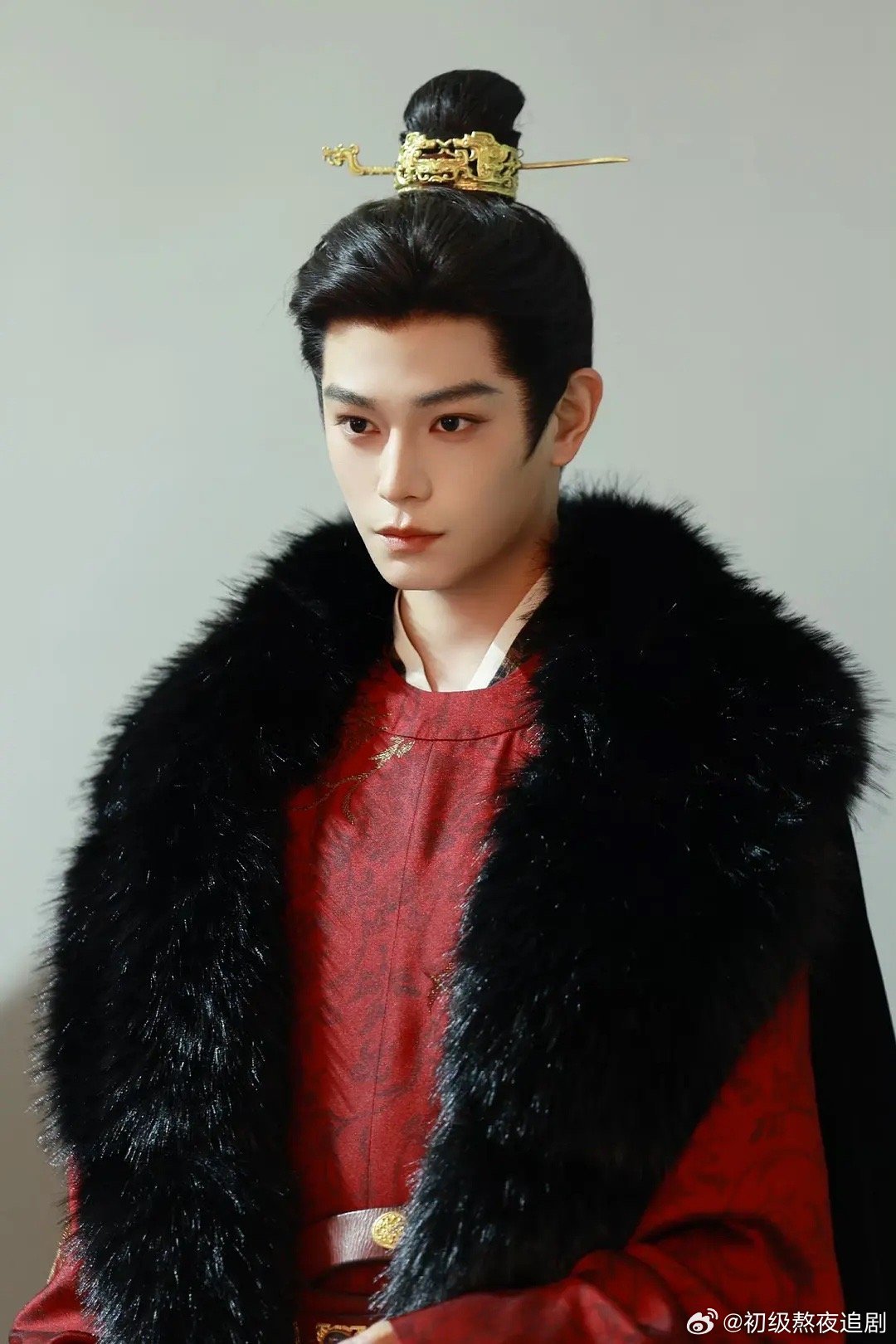 丁禹兮vs王鹤棣作为同类型的帅哥谁的古装更贵气？ 