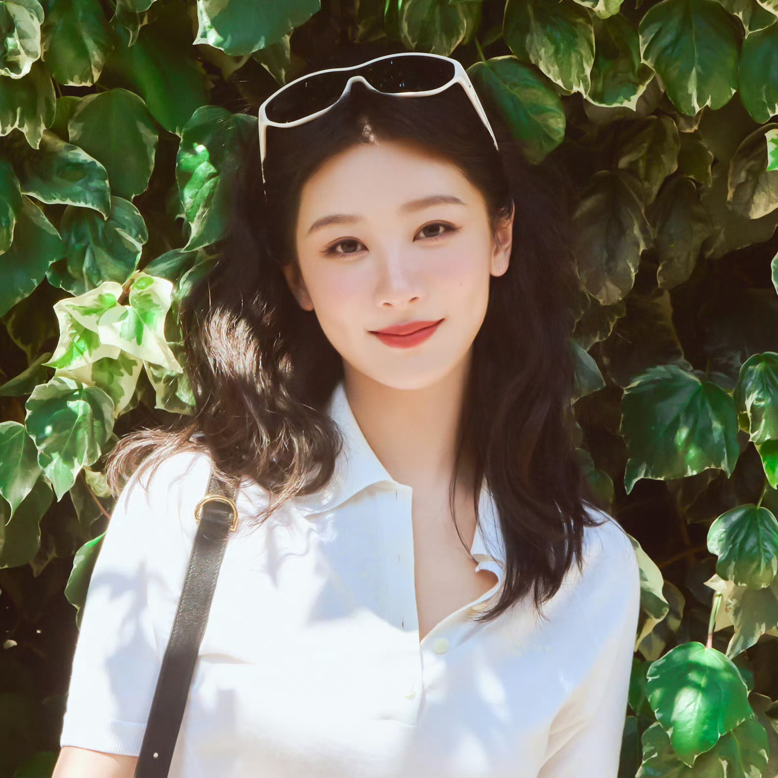 杨紫愿你一生喜乐无忧，笑容充满坦荡，眼里都是太阳