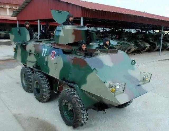 柬埔寨陆军独特的装甲车——BB-60
一位前越南军事机械师受雇于柬埔寨，负责修理