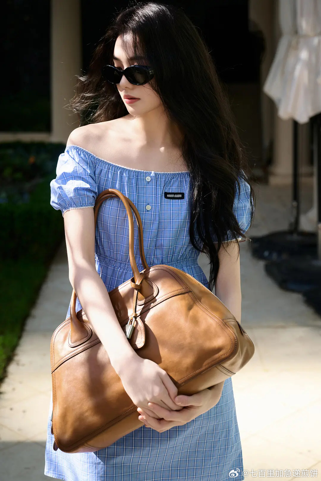 Miu Miu今日最新大片刘浩存、赵今麦 