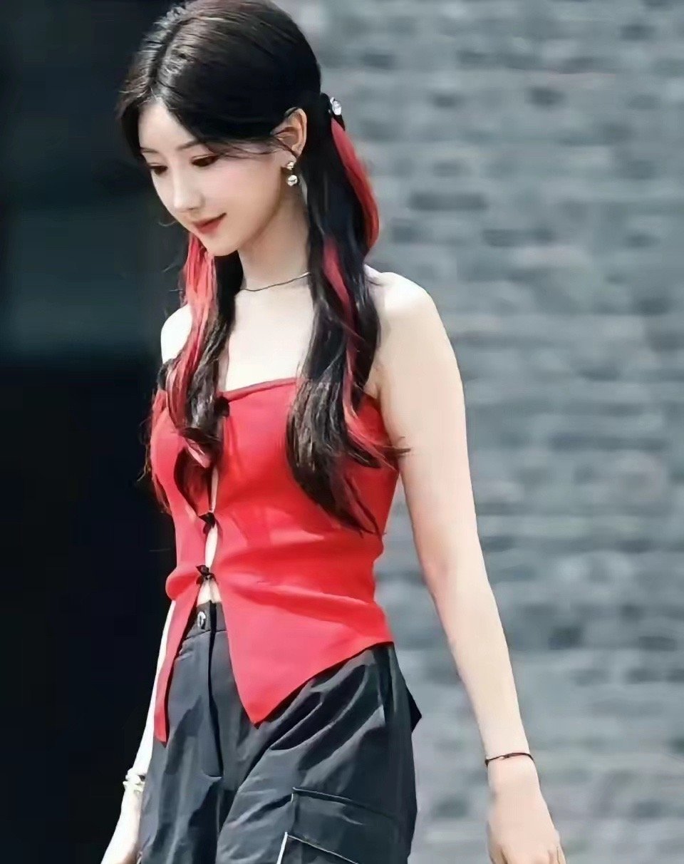 毛晓彤这么漂亮，陈翔居然还不懂得珍惜，真是想不明白 ​​​