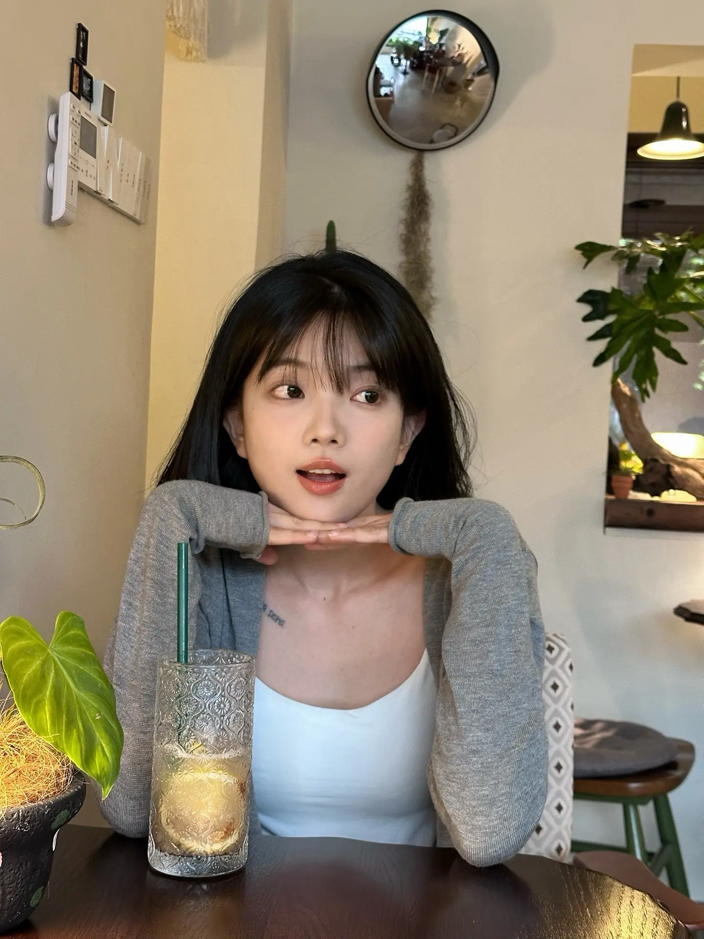 晒黑以后看起来气血很足🙍🏽‍♀️。