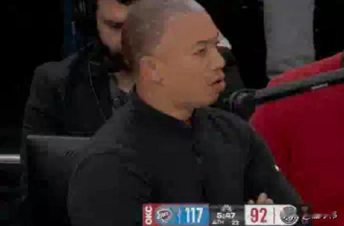 泰伦卢谈快船失利：

“卡哇伊不打，对我们来说，影响是非常大的。”

“现在我们