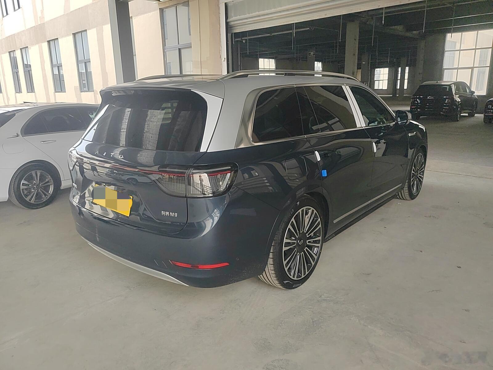 问界M9库存车，两手户，零公里使用！前两天验了一台问界M9，2026年1月上牌，
