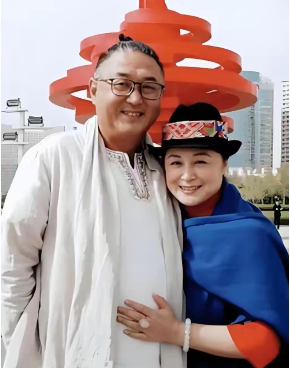 于月仙车祸遇难5年：丈夫张学松不再婚，替亡妻照顾岳母
娱乐