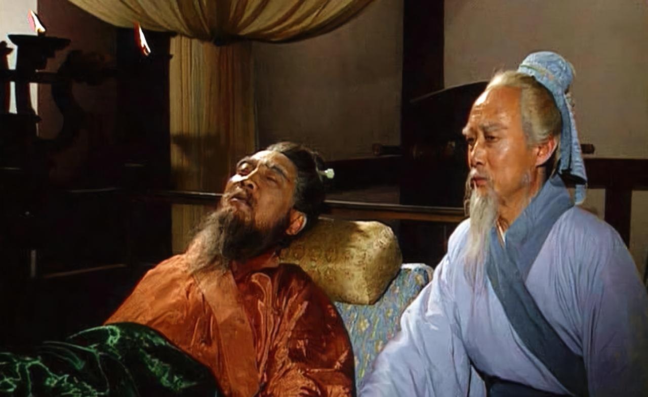 当年曹操为何非要斩杀华佗？后汉书给出真相，曹操是对的
 
曹操的头风病，发作起来