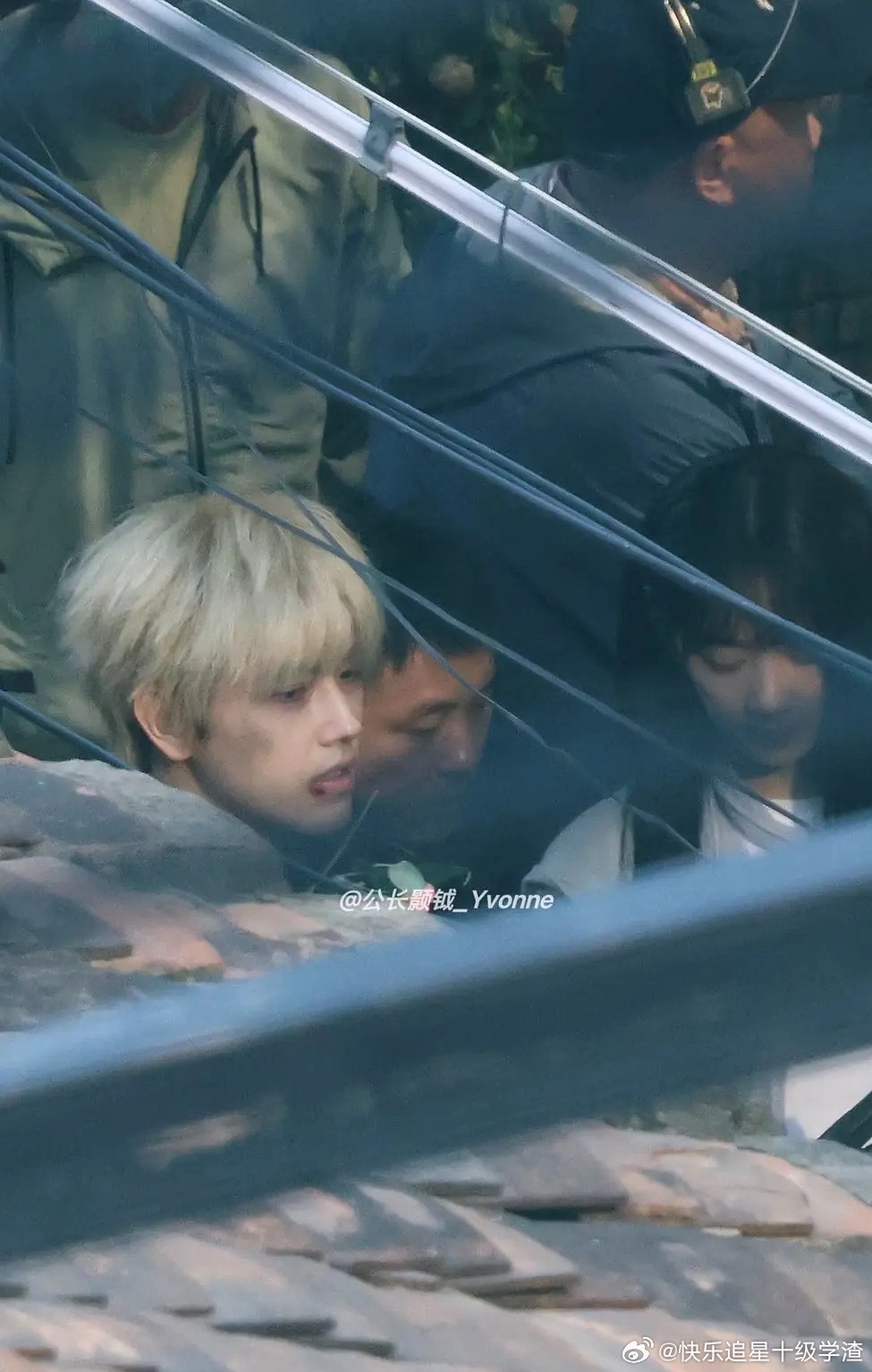 金发陈飞宇他来了 