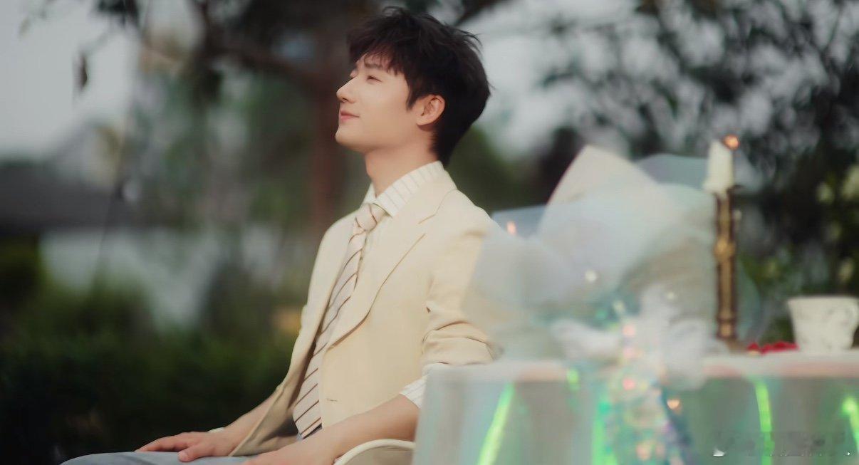 十个勤天转发祝蒋敦豪生日快乐十个勤天连续四年为蒋敦豪庆生十个勤天转发祝蒋敦豪生日