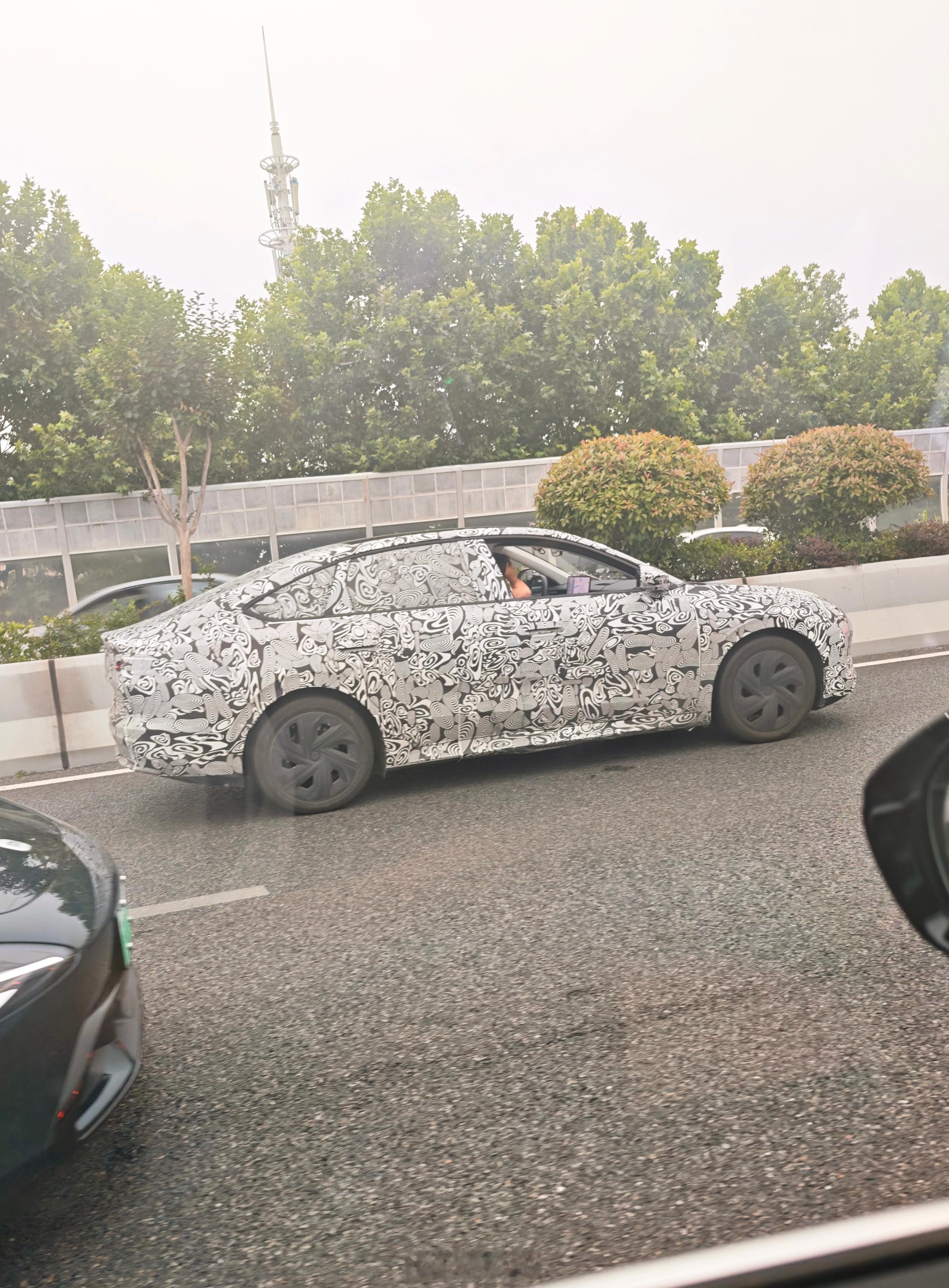 能看出来这是啥车吗？我和汽车的日常