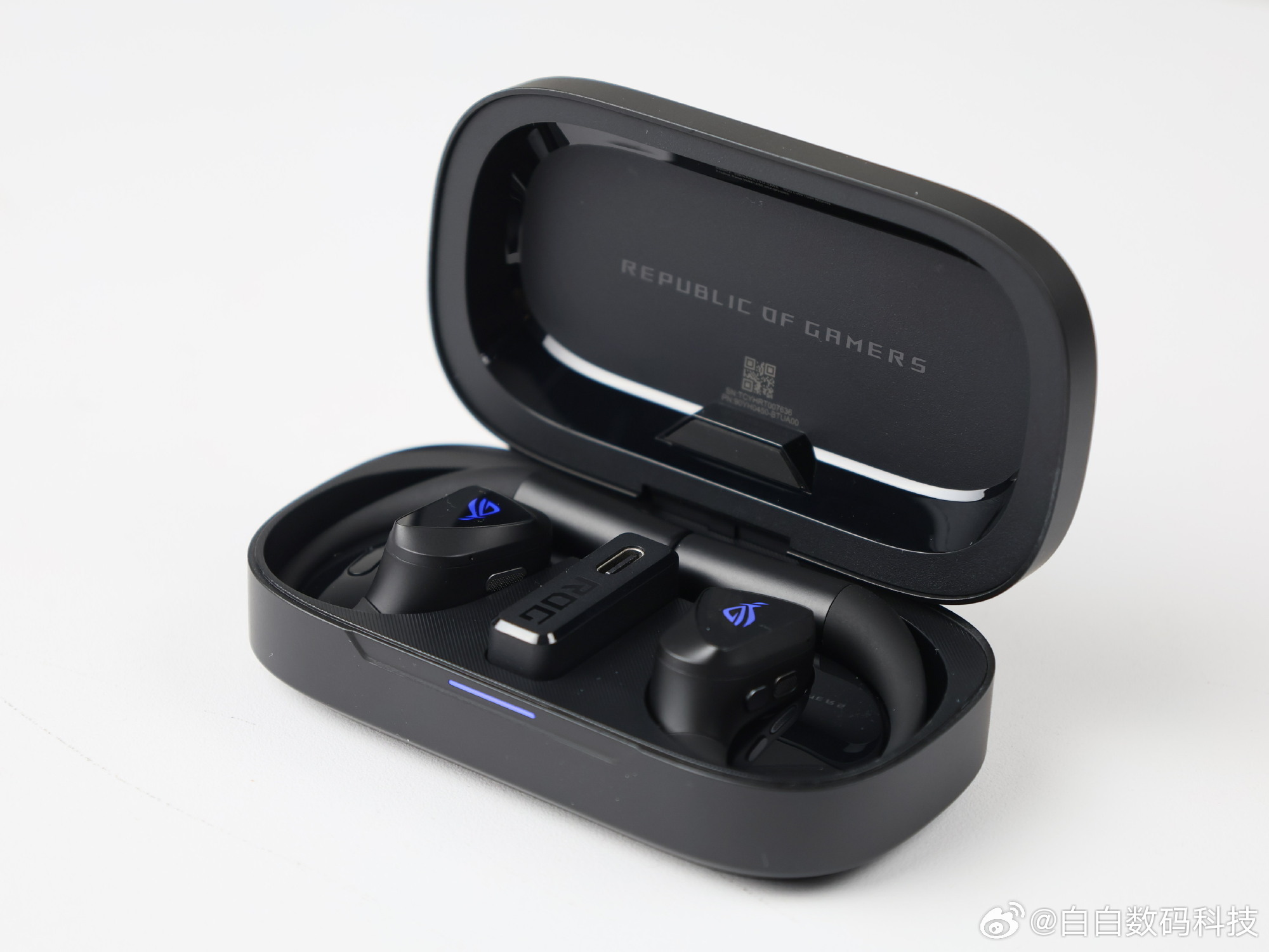 张雪的妈妈是厦大中文系毕业的ROG 降临 Open Wireless终于到手了！