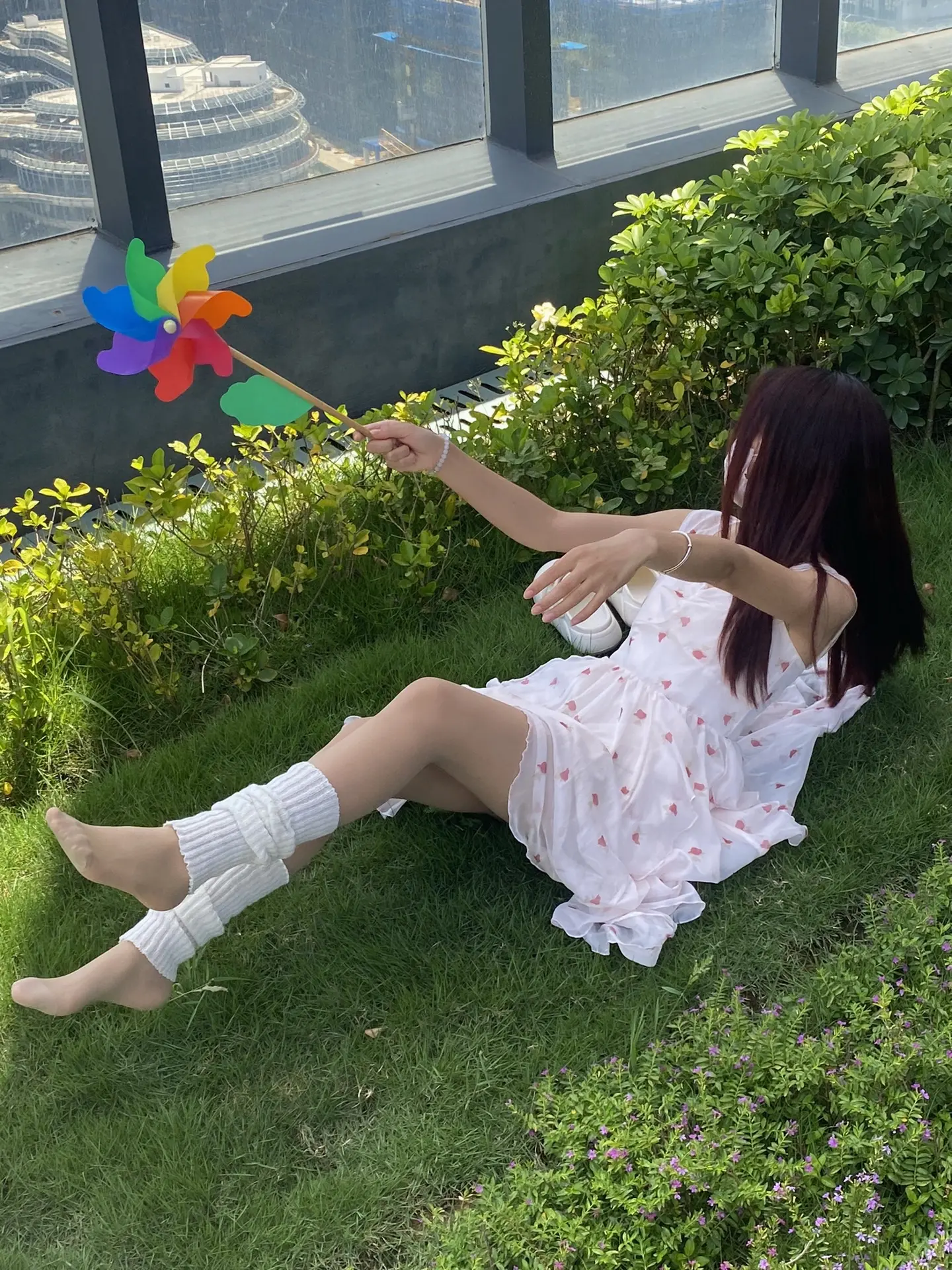 就好像我们两个没爱过一样