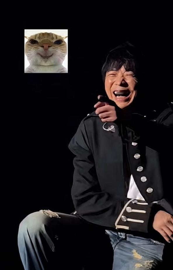 干什么都
力不从心了
演唱会
自己的歌
唱三次
都没飙上去
台下喊
“屁股夹紧了