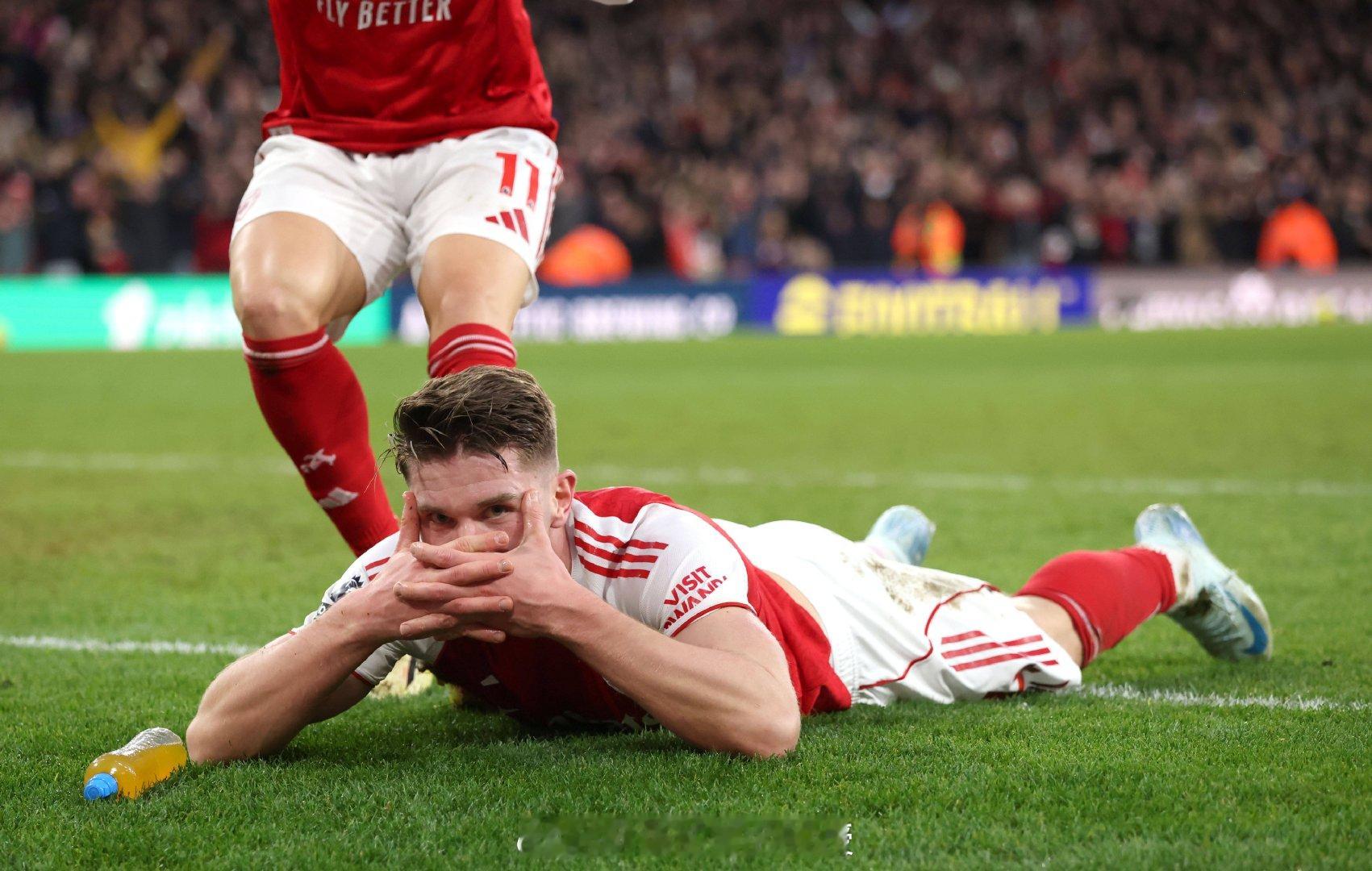 约克雷斯：有时候说出你的感受并在团队中宣泄出来是很重要的。我们大多数人都发言了。