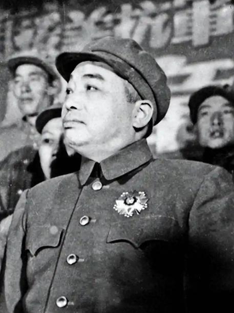 彭德怀落难时，朱德说过一句公道话：“他打了最难打的仗，走了最难走的路，论艰苦卓绝