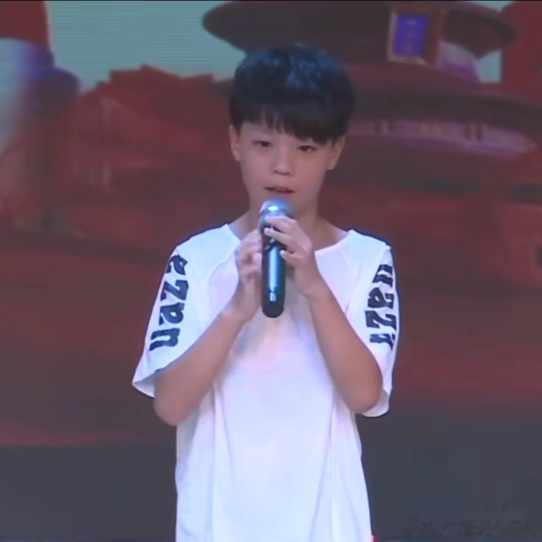 祝这个饼干宝六一儿童节快乐啊 