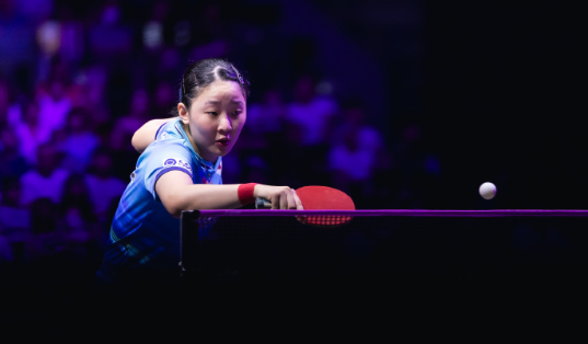 陈幸同第一局11-13不敌张本美和，目前局分0-1落后