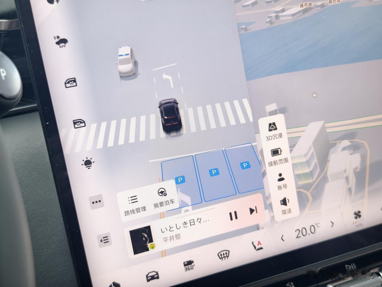 极氪这是让我学理想，在马路上停车？