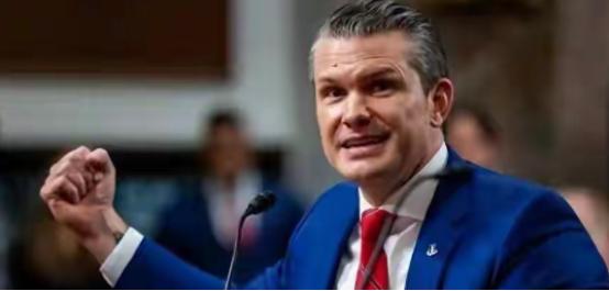 一语惊醒梦中人！美国国防部长赫格赛斯突然警告：如果中美开战，对方只需要发射15枚