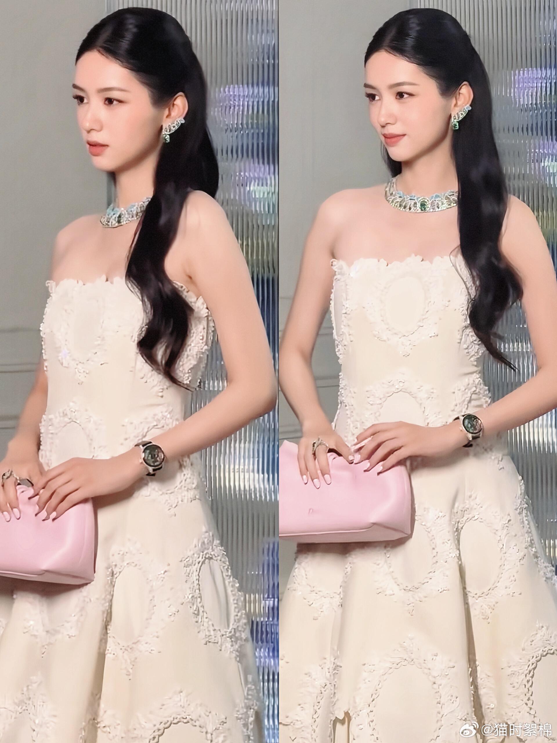 Dior宠公主实锤！品牌大使周也一袭2026春夏纯白亮片刺绣抹胸裙，全套高级珠宝